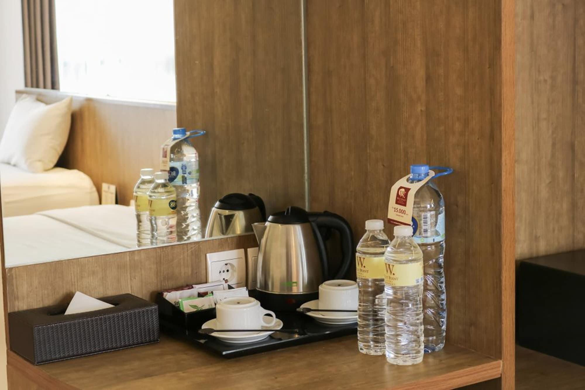בנדונג West Point Hotel מראה חיצוני תמונה