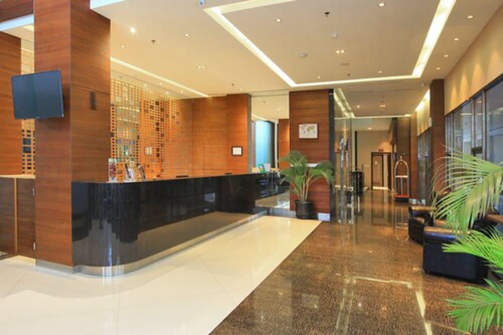 בנדונג West Point Hotel מראה חיצוני תמונה
