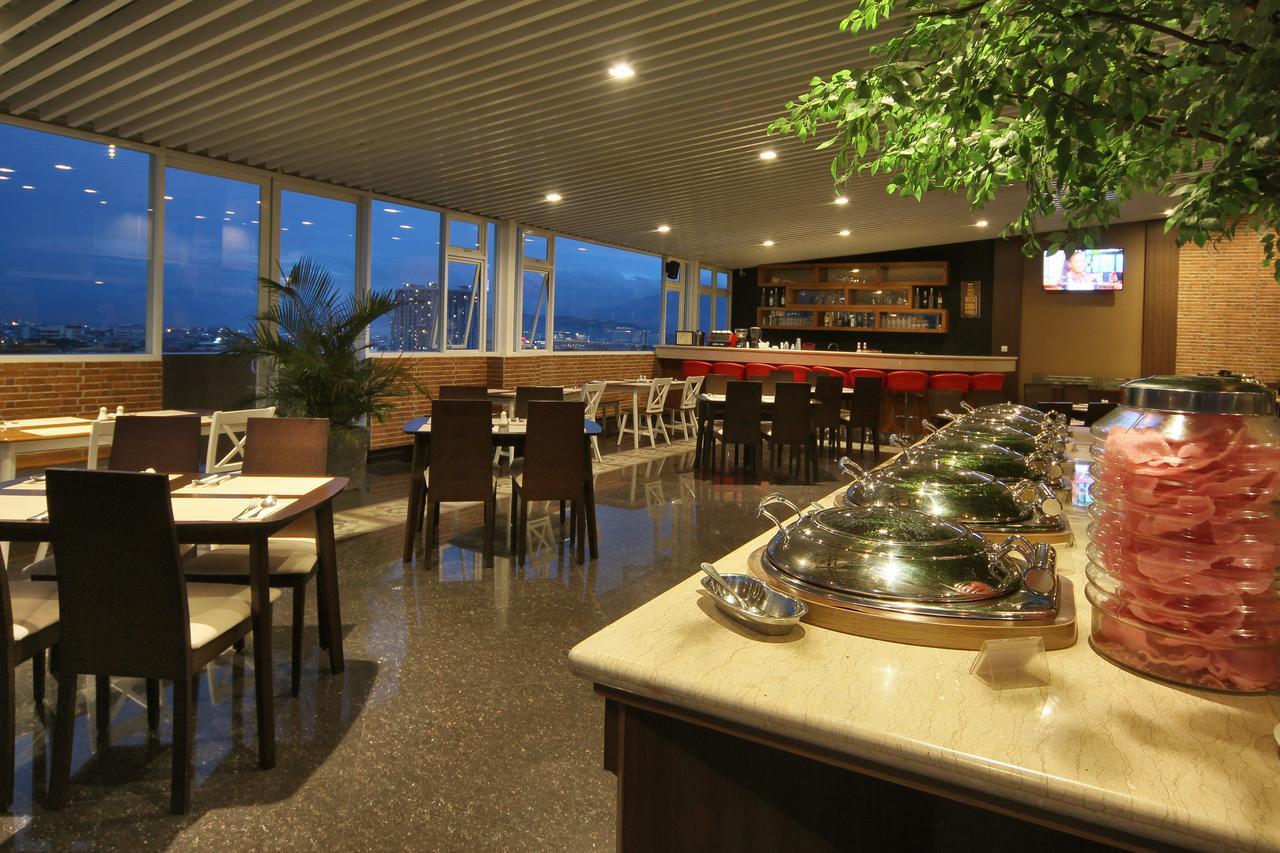 בנדונג West Point Hotel מראה חיצוני תמונה