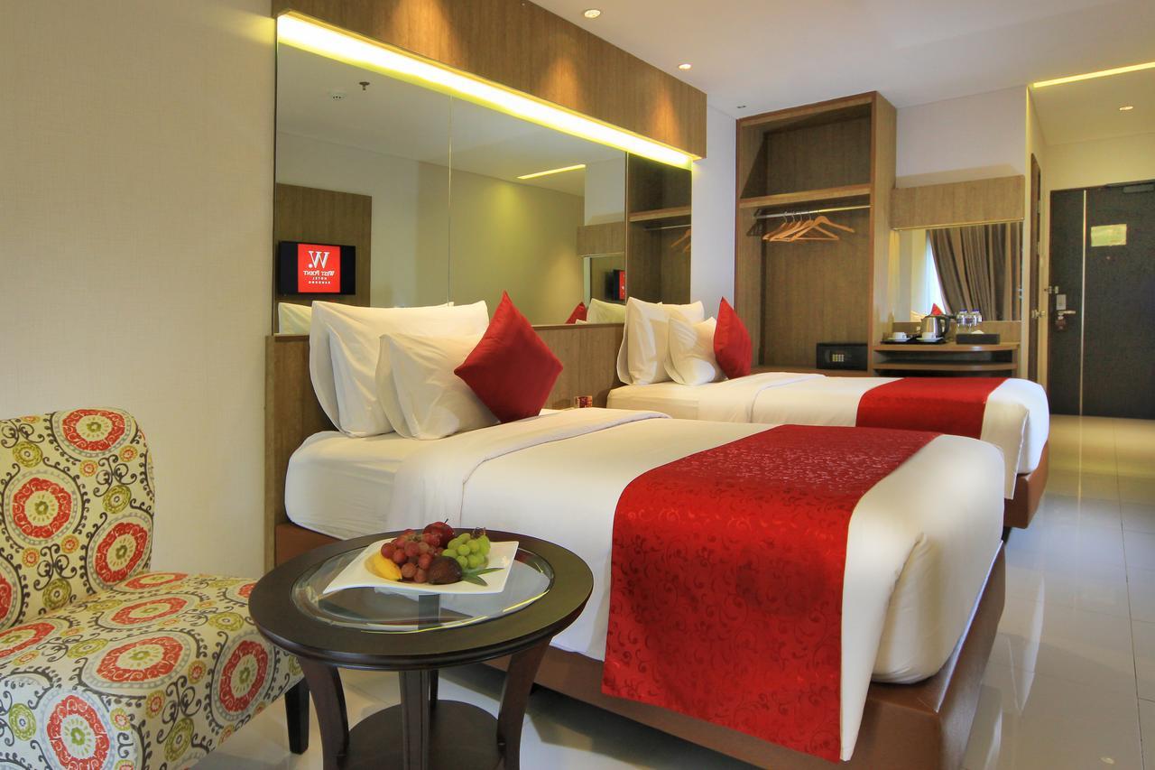 בנדונג West Point Hotel מראה חיצוני תמונה