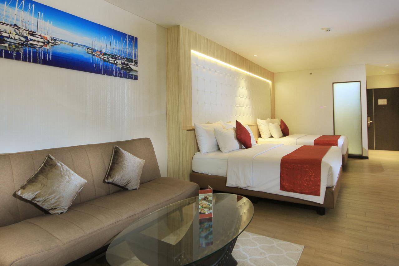 בנדונג West Point Hotel מראה חיצוני תמונה