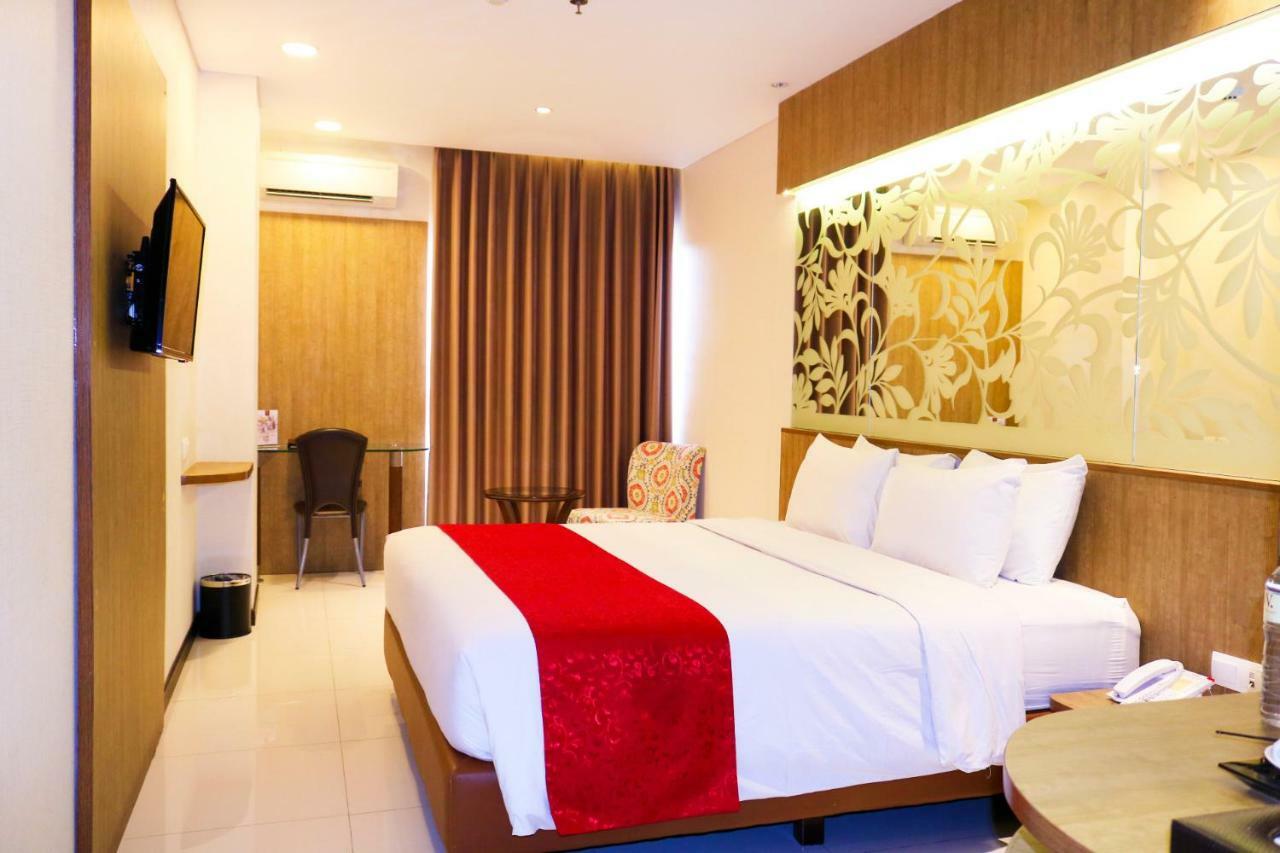 בנדונג West Point Hotel מראה חיצוני תמונה